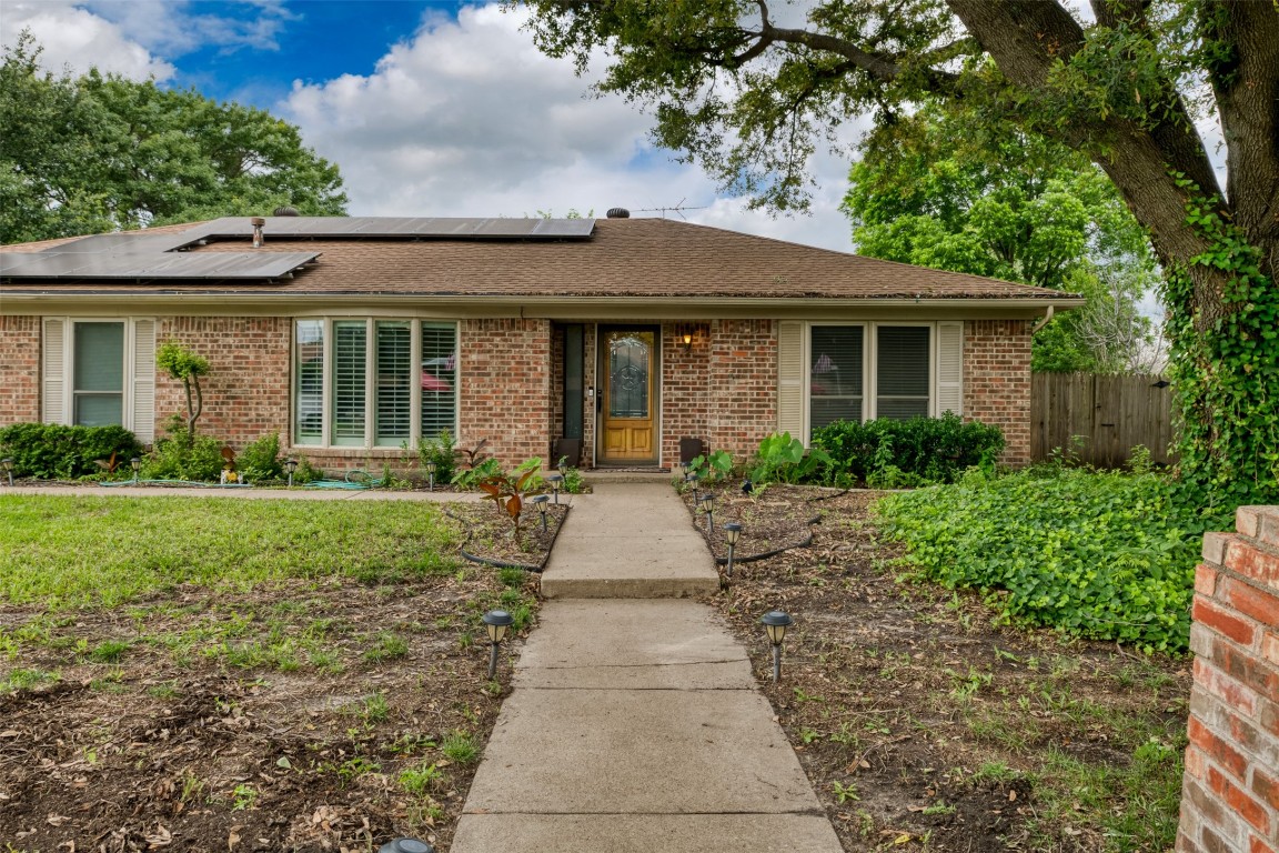 9940 Ivy Leaf Lane Fort Worth TX 76108