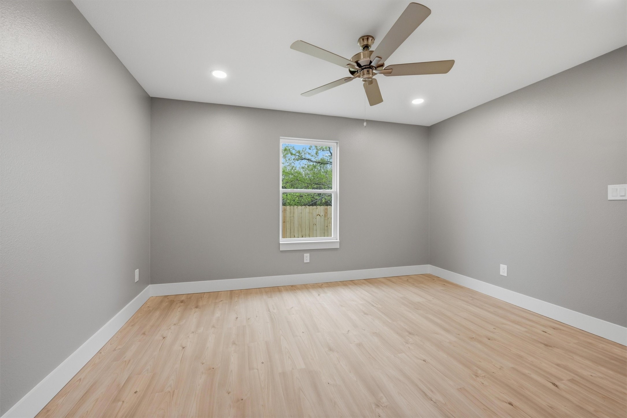 1008 S First Street Sherman TX 75090