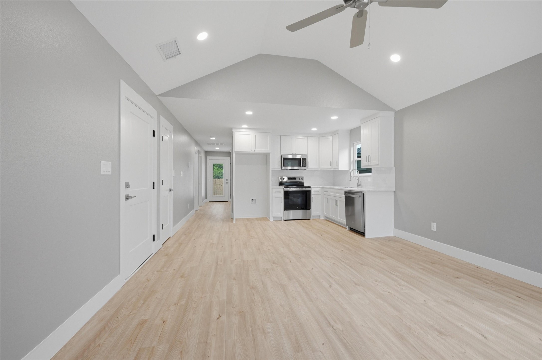 1008 S First Street Sherman TX 75090