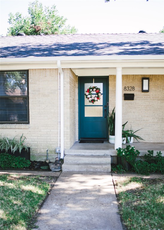 8328 Londonderry Lane Dallas TX 75228