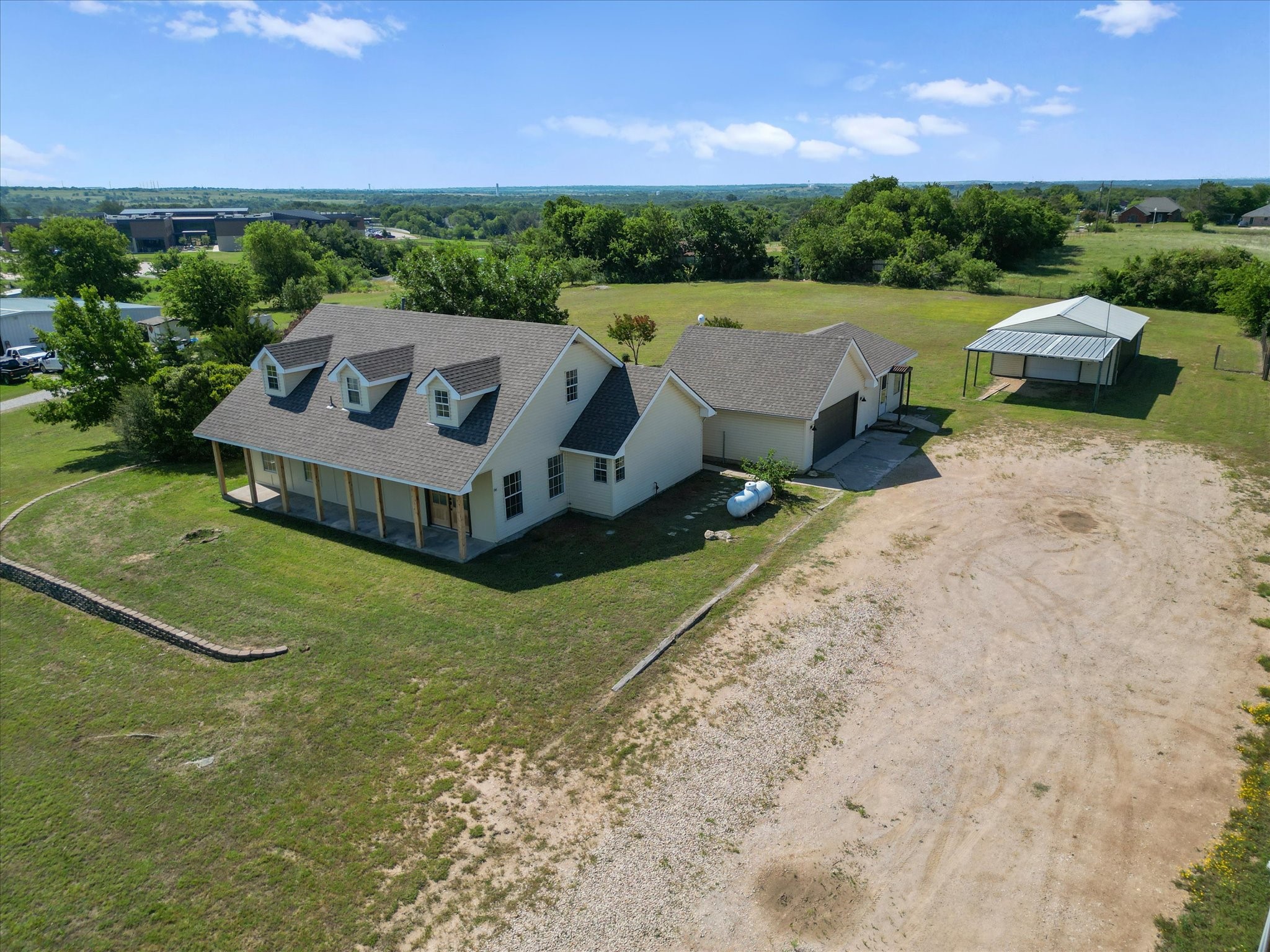 289 County Road 4655 Rhome TX 76078