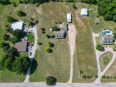 289 County Road 4655 Rhome TX 76078