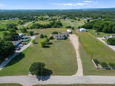 289 County Road 4655 Rhome TX 76078