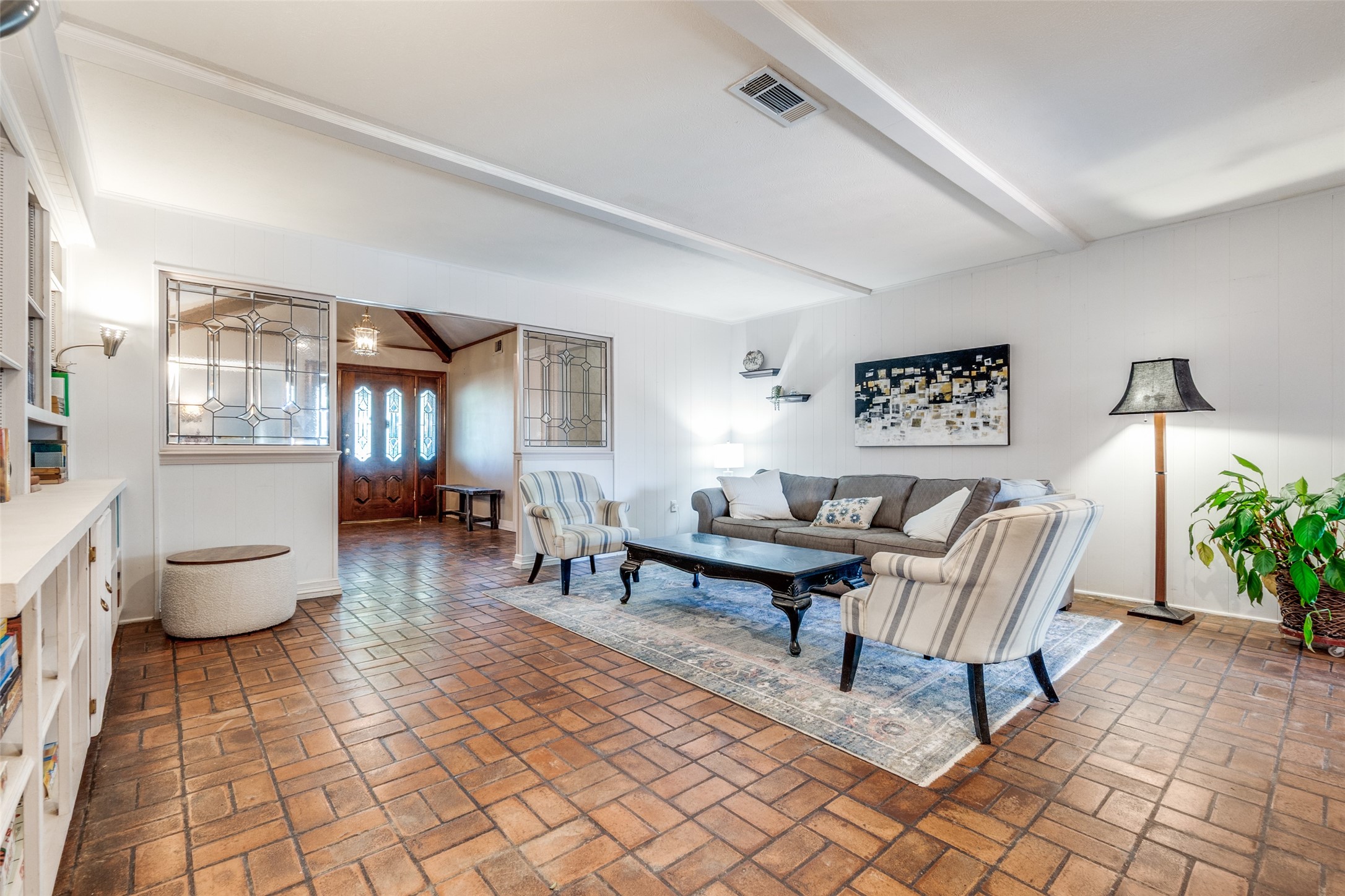 7512 Woodstone Lane Dallas TX 75248