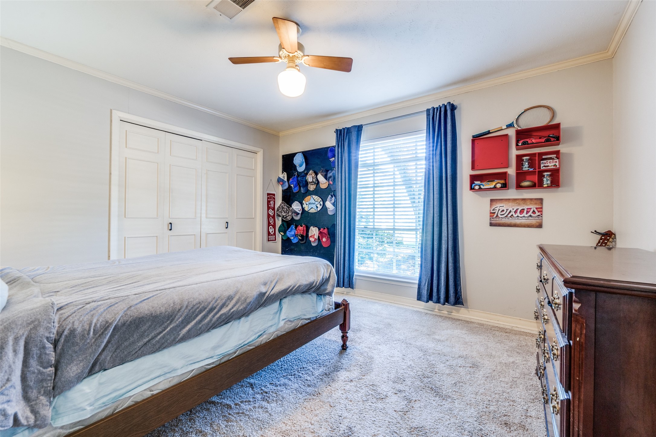 7512 Woodstone Lane Dallas TX 75248