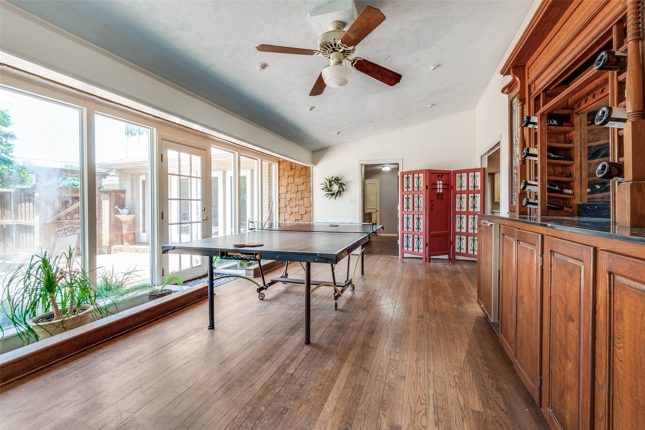 7512 Woodstone Lane Dallas TX 75248