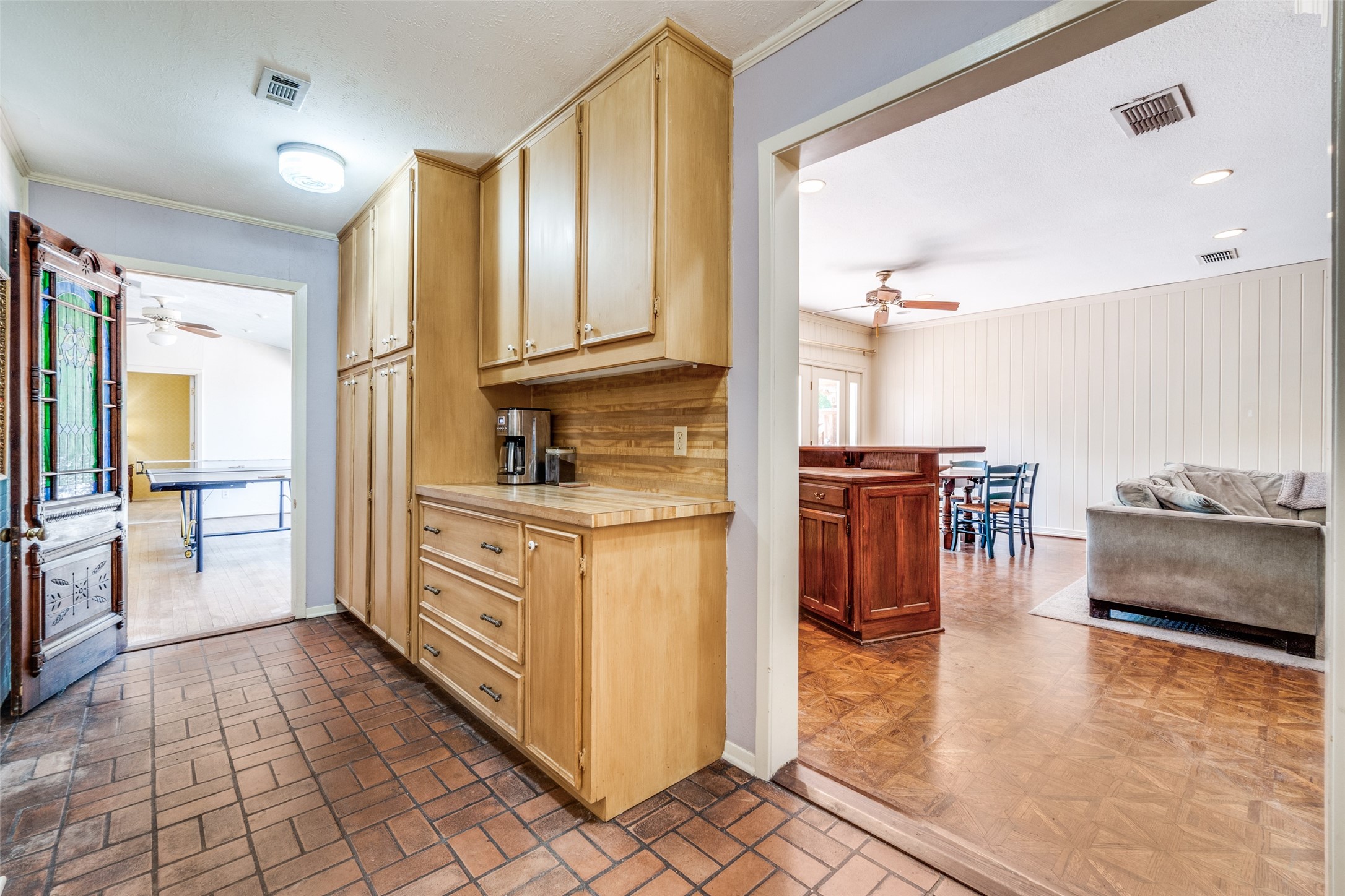 7512 Woodstone Lane Dallas TX 75248