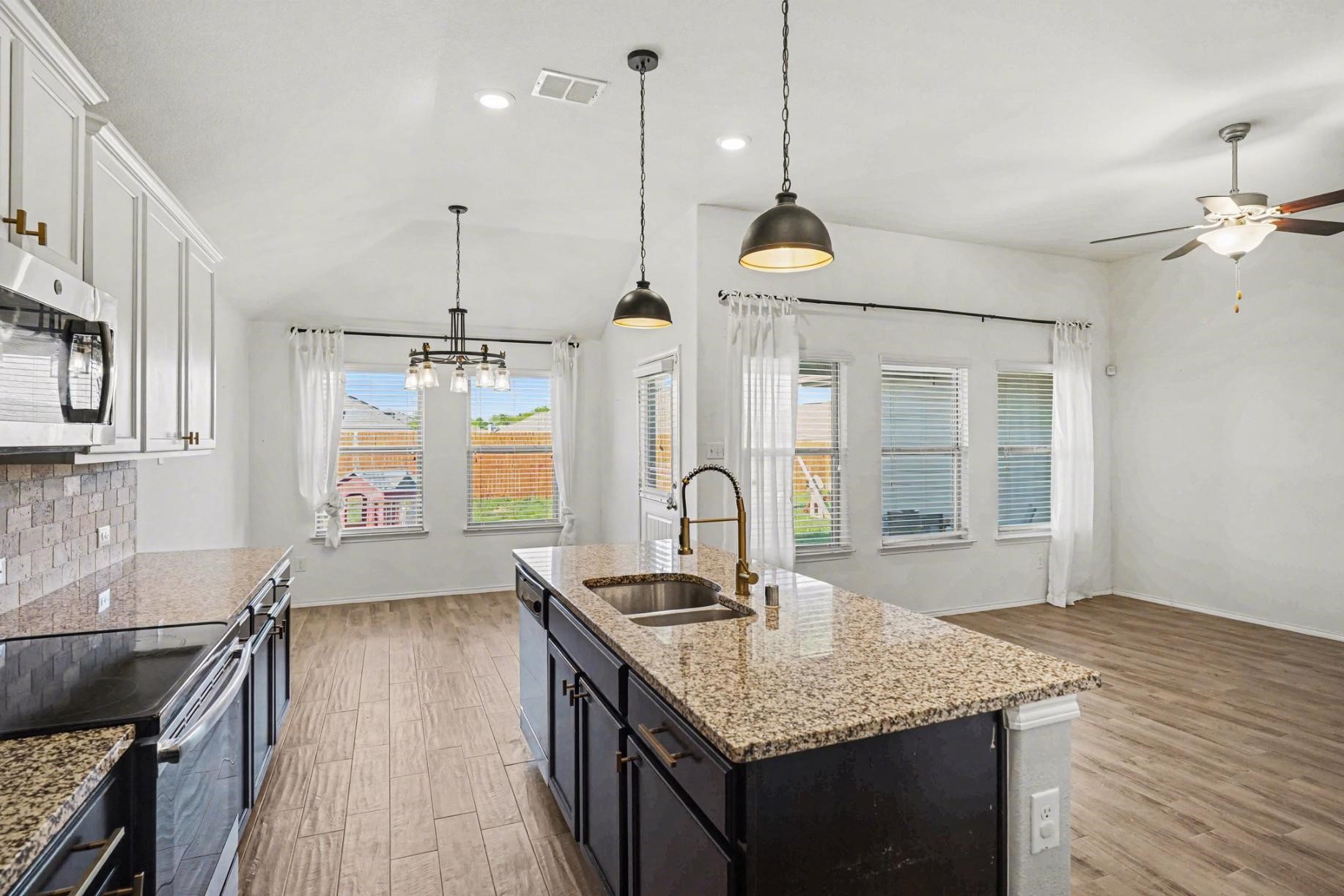 5340 Brentlawn Drive Fort Worth TX 76179