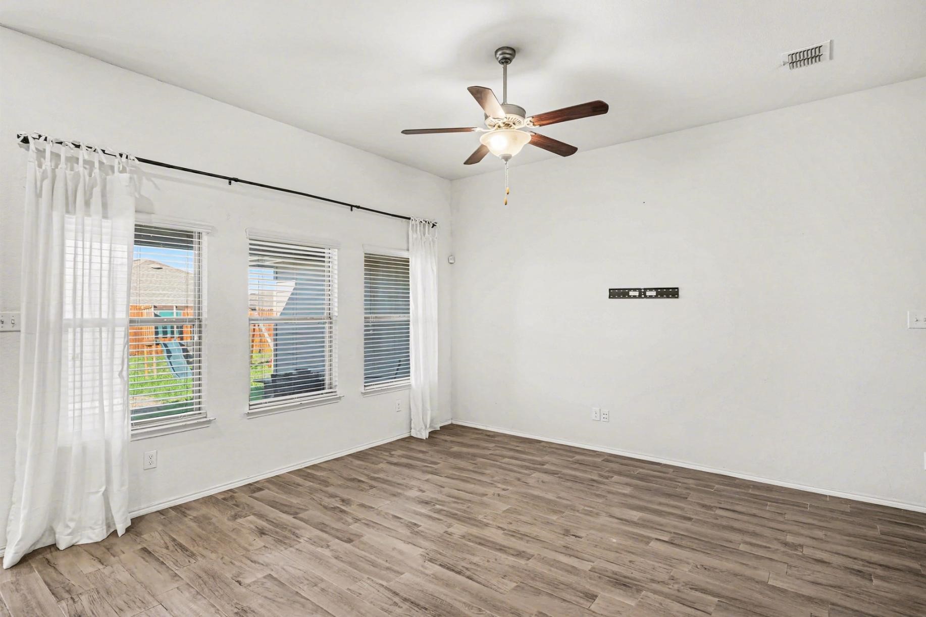 5340 Brentlawn Drive Fort Worth TX 76179