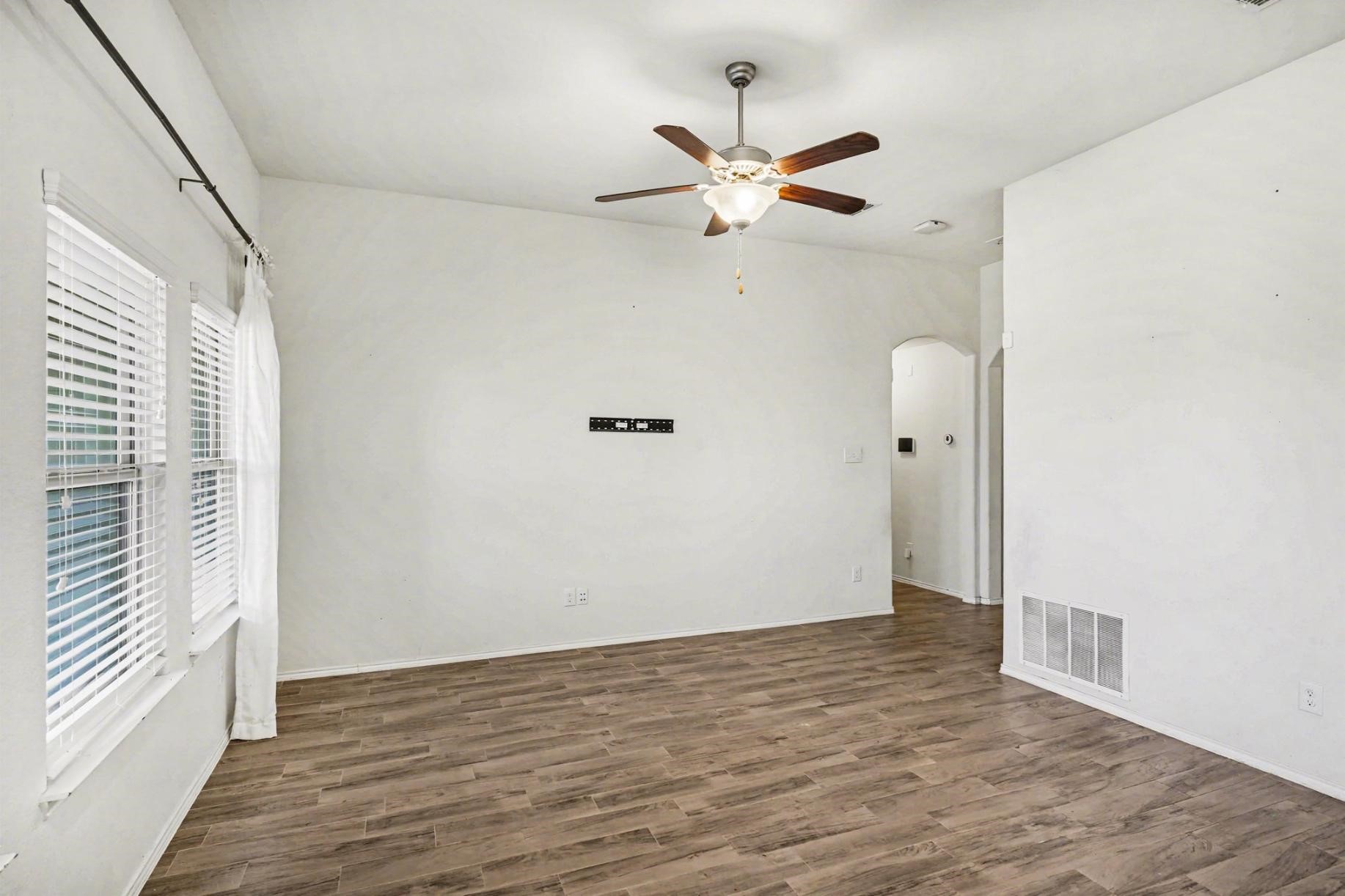 5340 Brentlawn Drive Fort Worth TX 76179