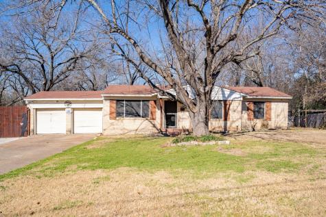 613 16th Street W Irving TX 75060