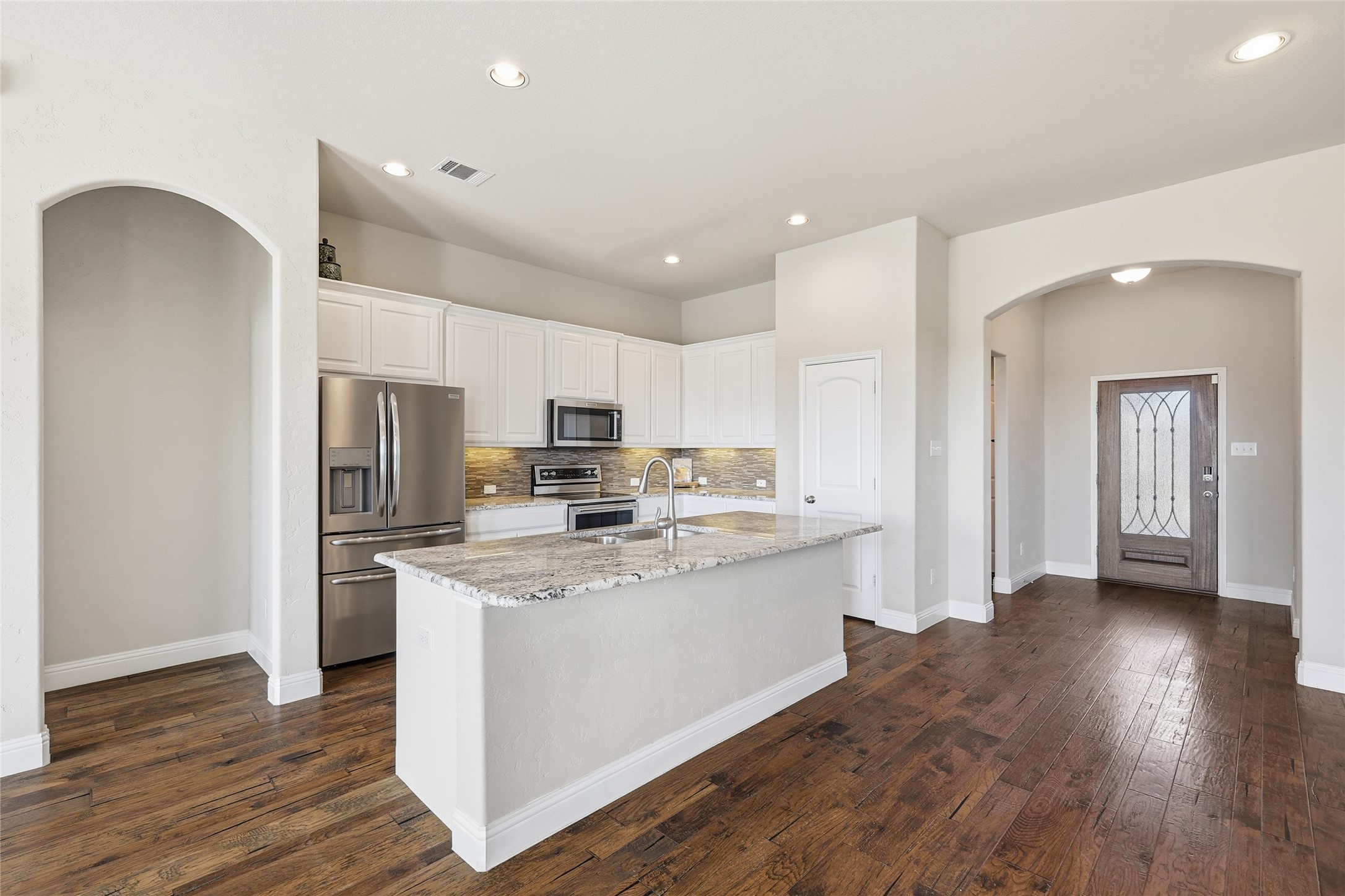 609 Meadowedge Lane Denton TX 76207