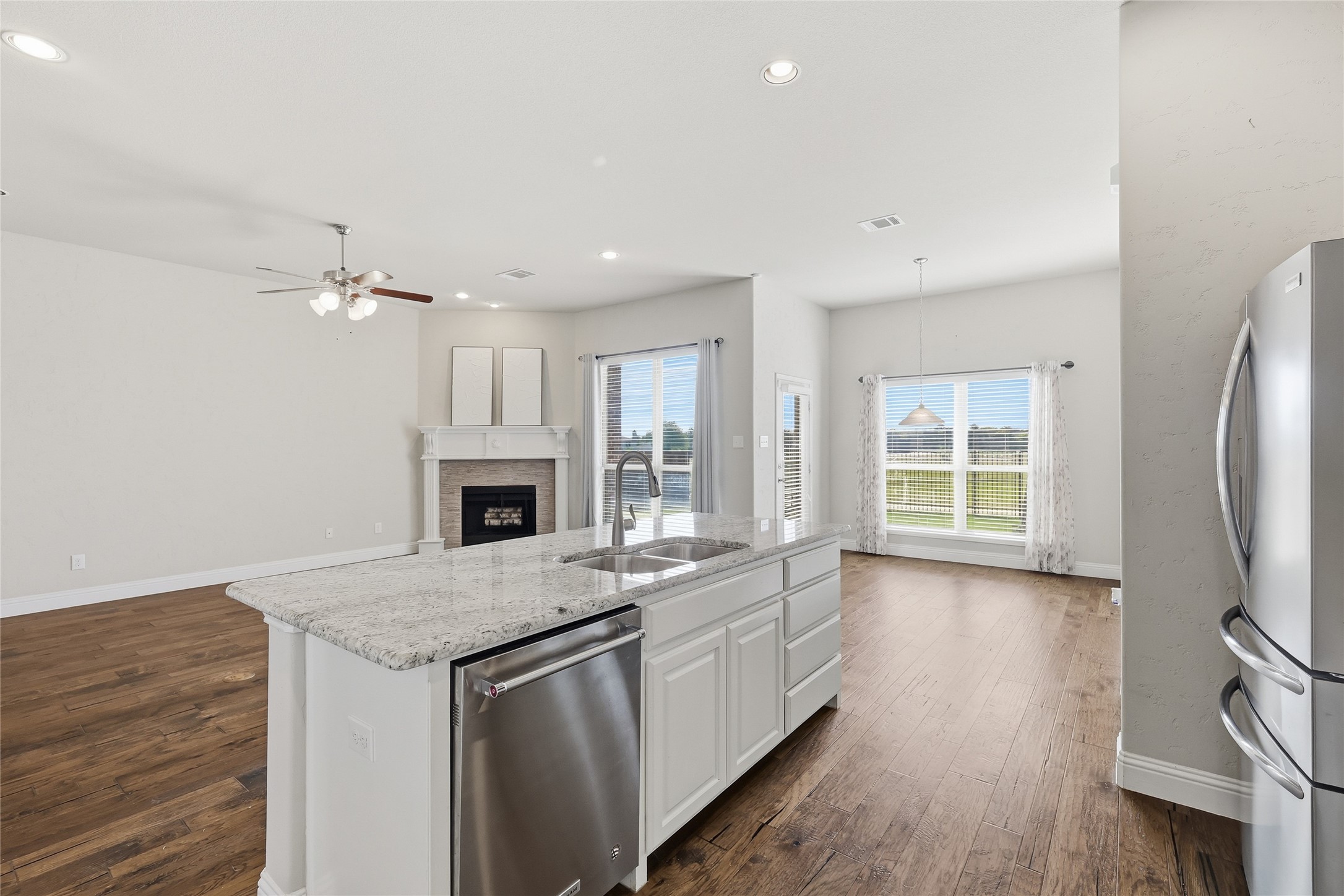 609 Meadowedge Lane Denton TX 76207