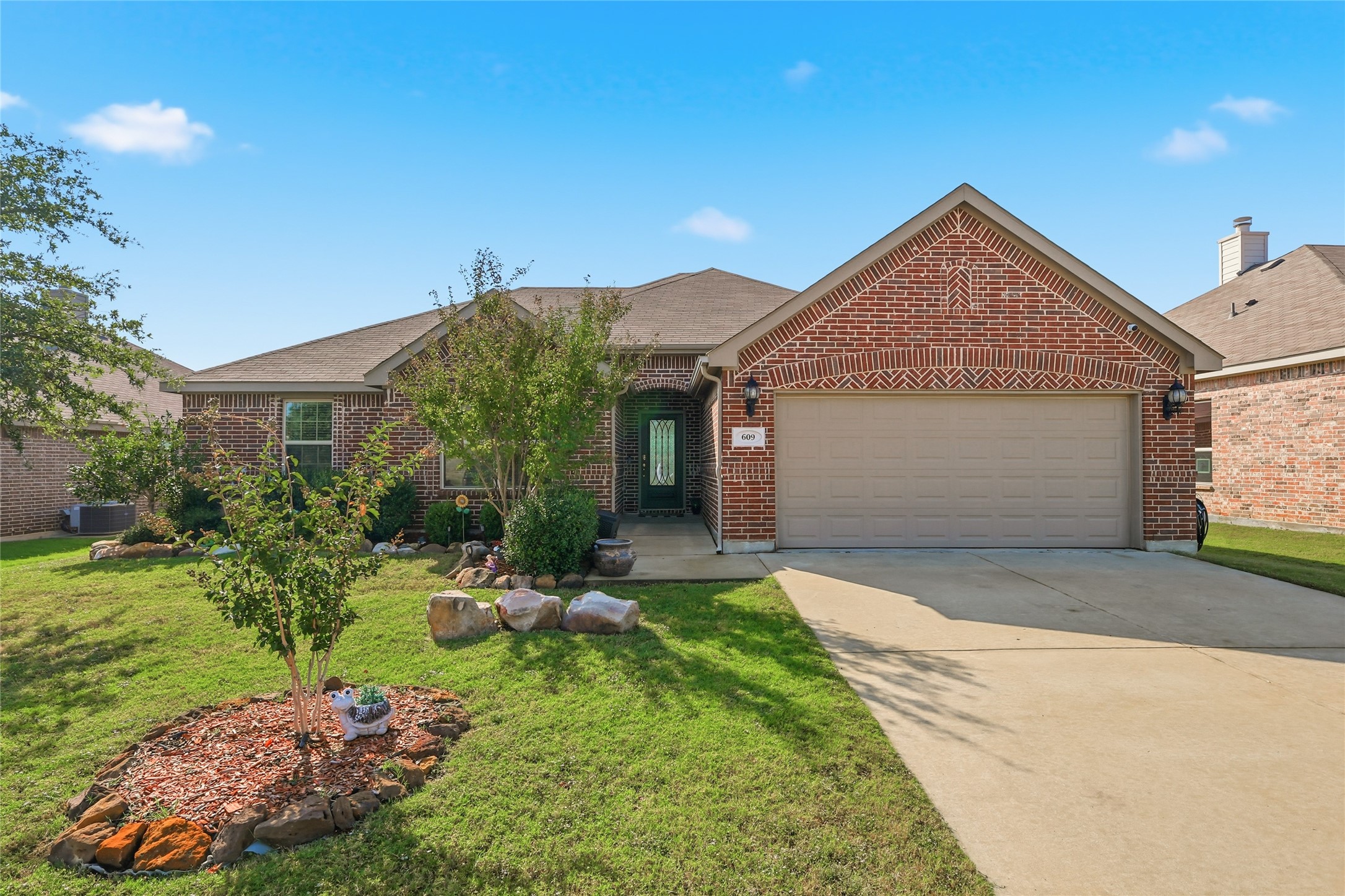 609 Meadowedge Lane Denton TX 76207