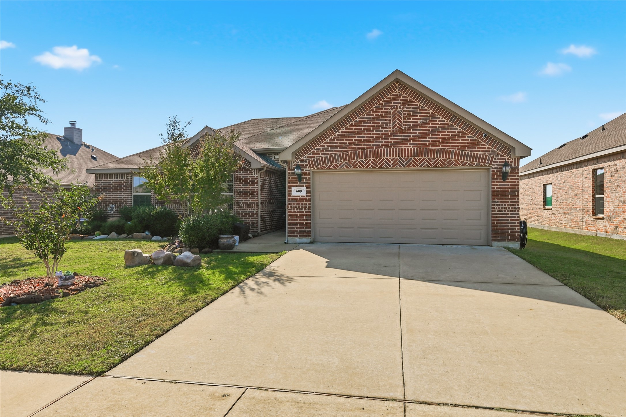 609 Meadowedge Lane Denton TX 76207