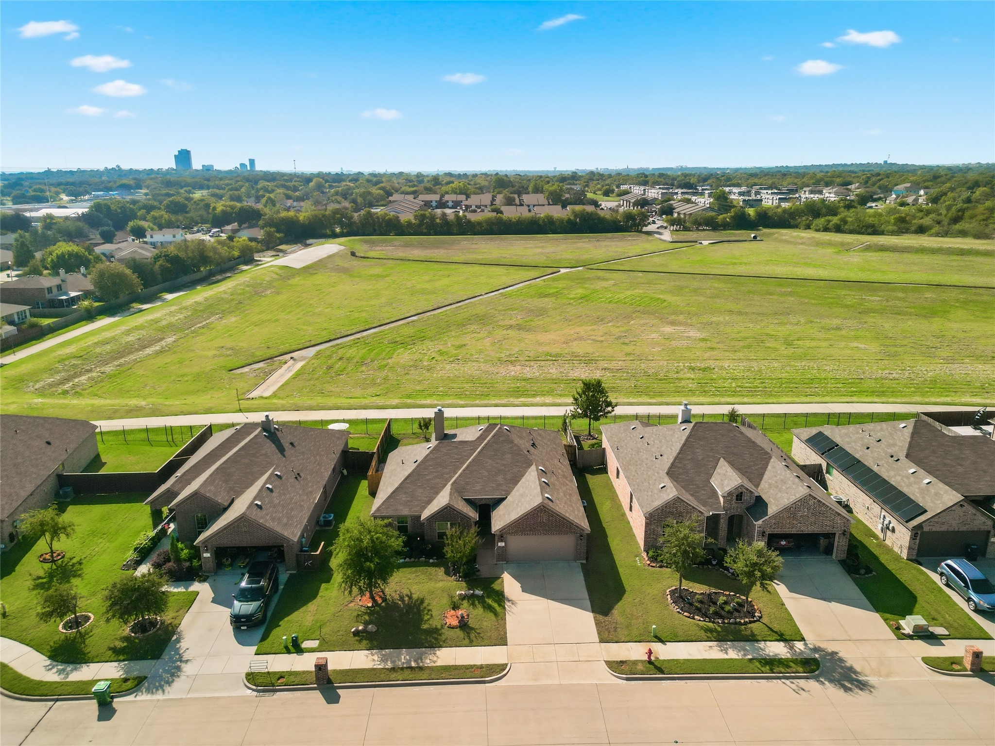 609 Meadowedge Lane Denton TX 76207