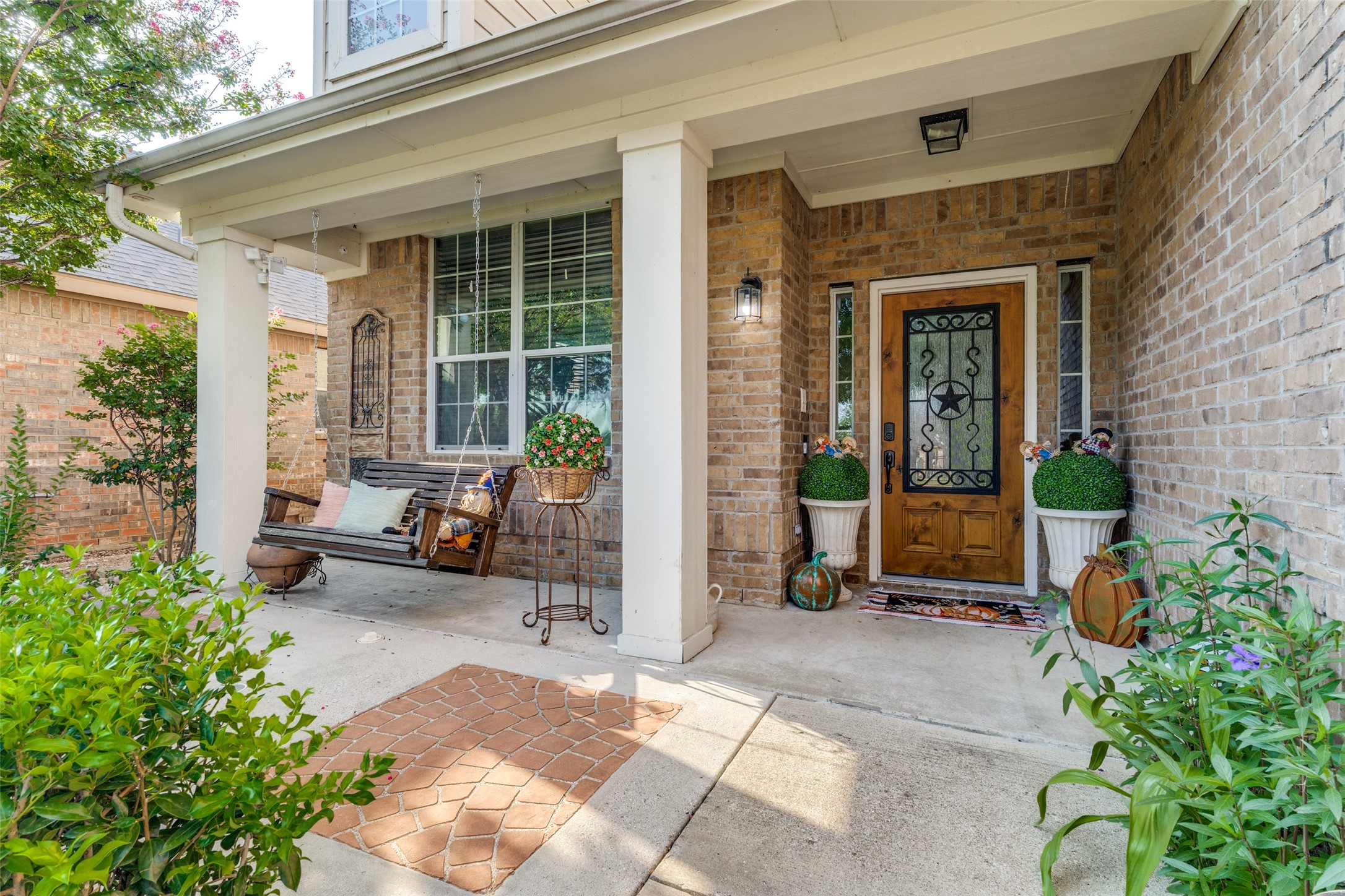 468 Darlington Trail Fort Worth TX 76131