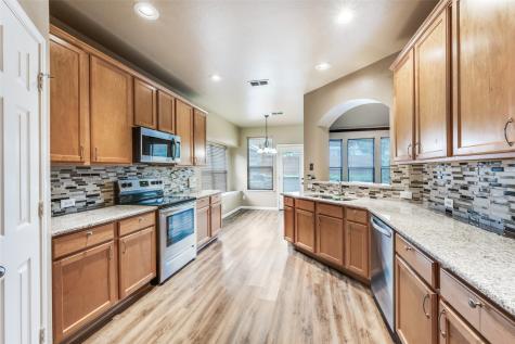 468 Darlington Trail Fort Worth TX 76131