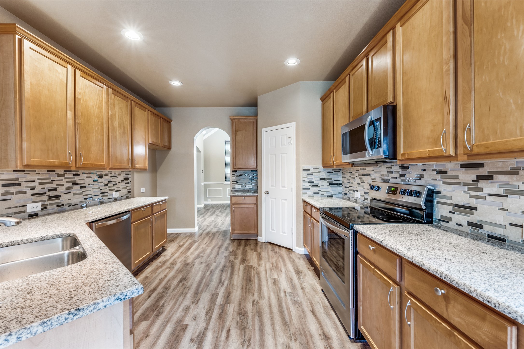 468 Darlington Trail Fort Worth TX 76131