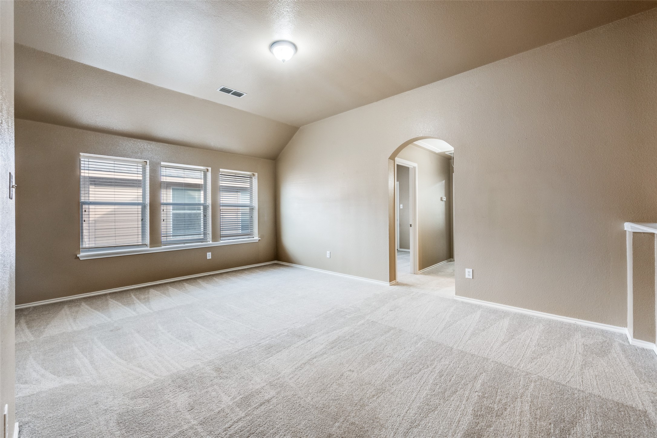468 Darlington Trail Fort Worth TX 76131