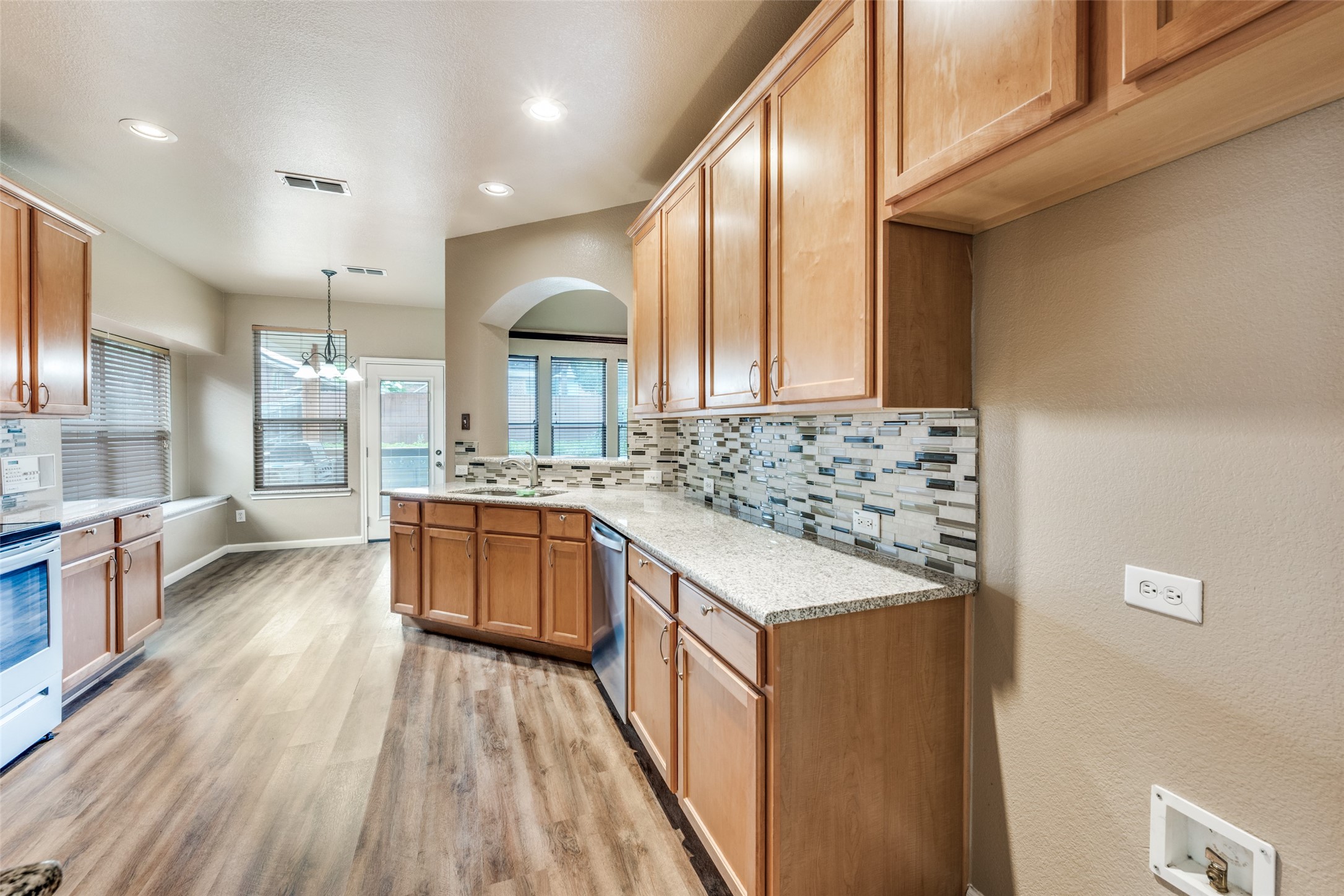 468 Darlington Trail Fort Worth TX 76131