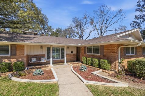 4609 Hildring Drive E Fort Worth TX 76109