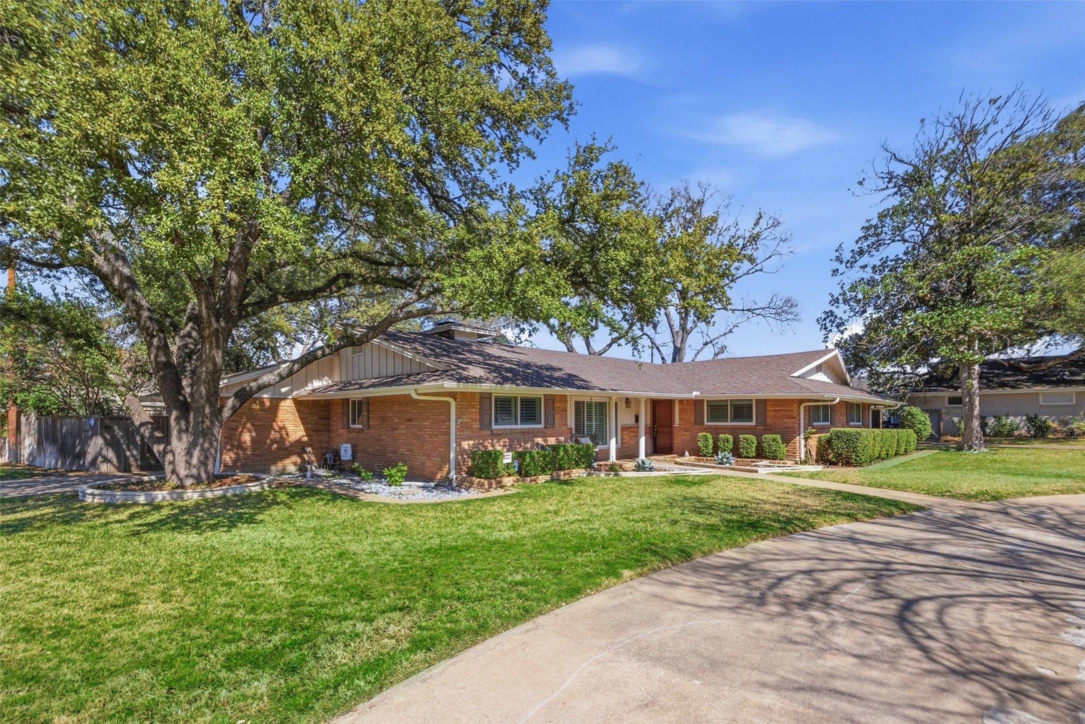 4609 Hildring Drive E Fort Worth TX 76109