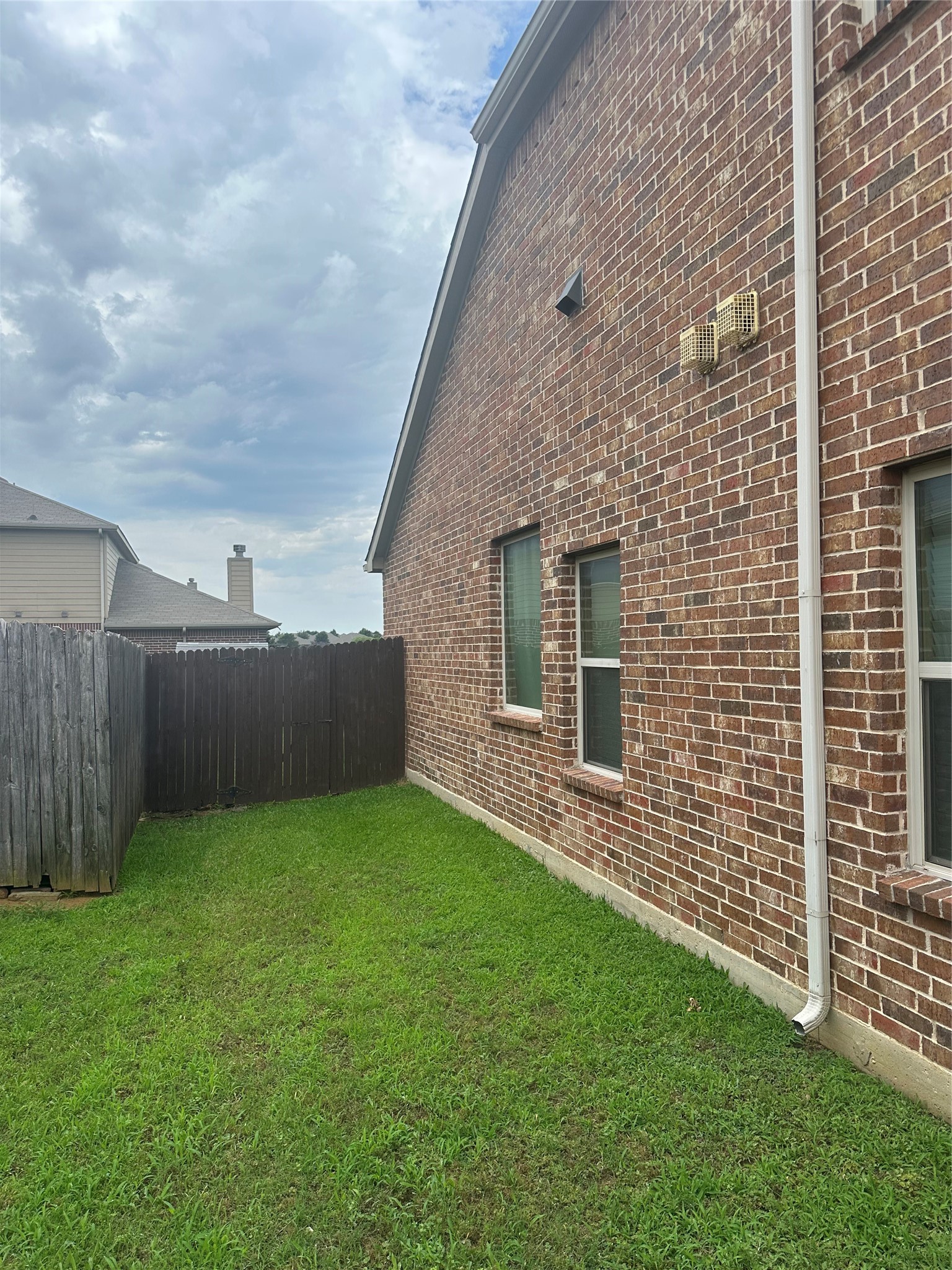 8404 Sioux Trail Aubrey TX 76227