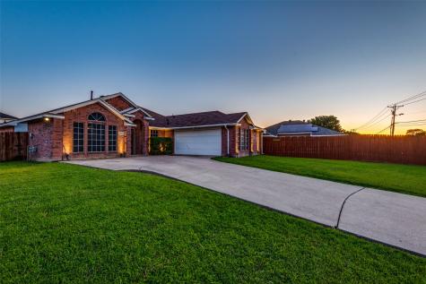 500 E Parkerville Road Desoto TX 75115