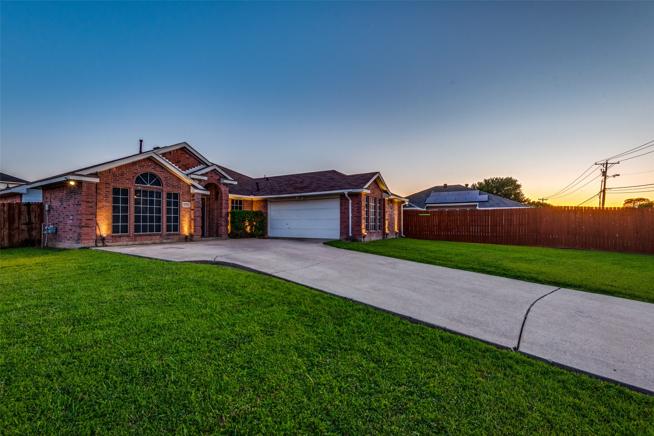 500 E Parkerville Road Desoto TX 75115