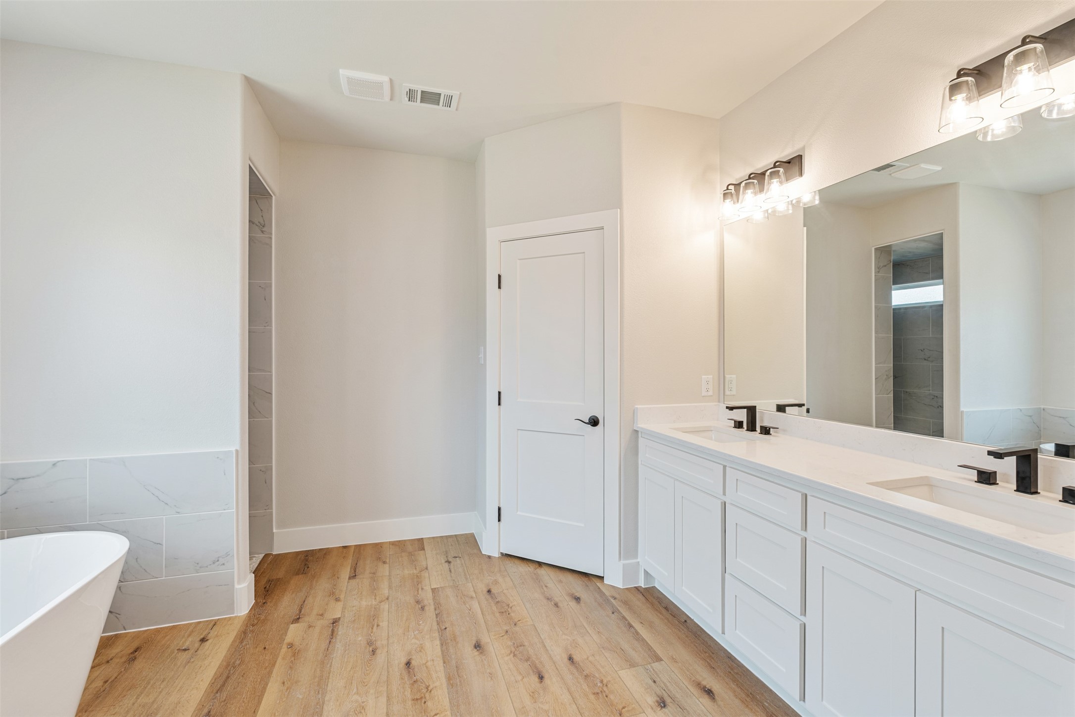 504 Limestone Circle Mabank TX 75147