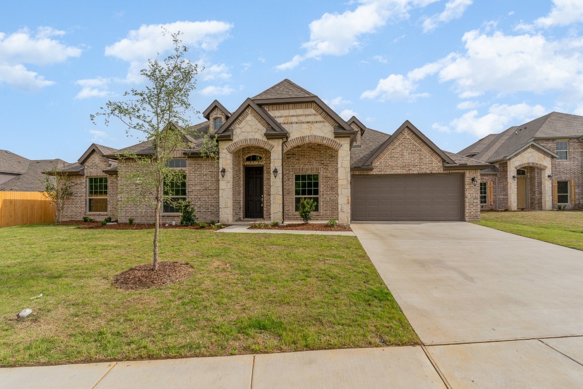608 Candace Drive Desoto TX 75115