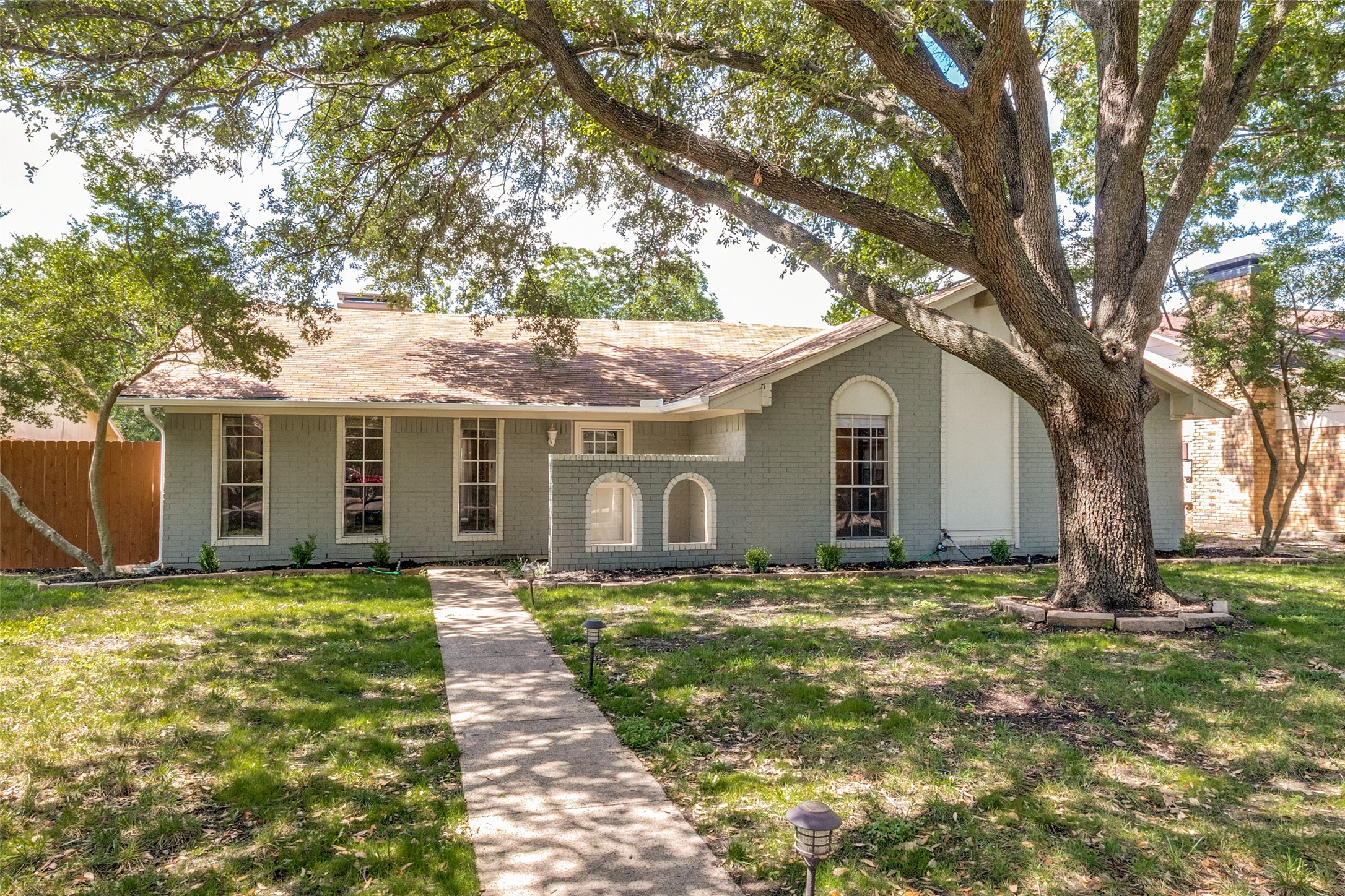 1818 Trowbridge Street Garland TX 75044
