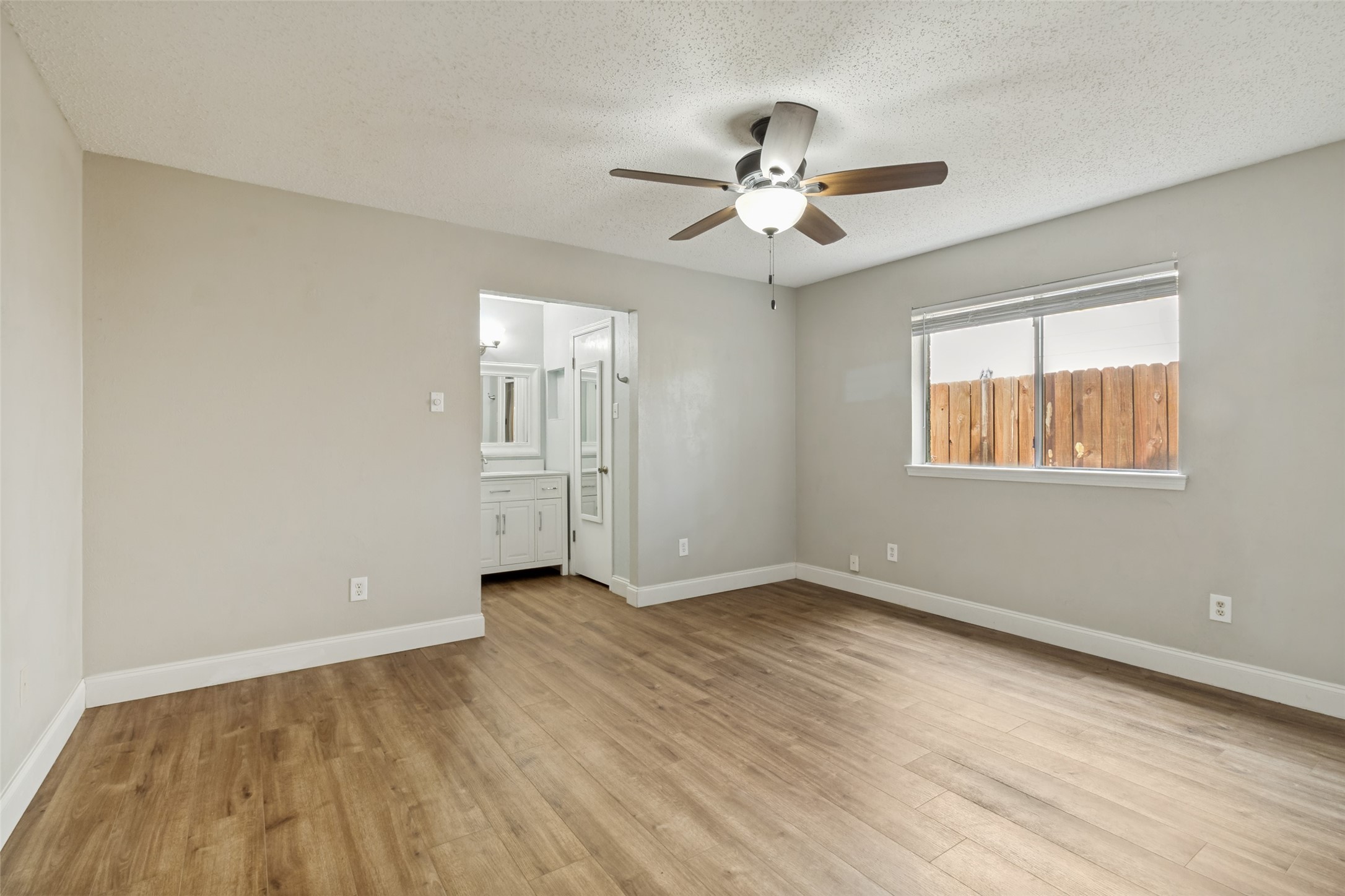 1818 Trowbridge Street Garland TX 75044