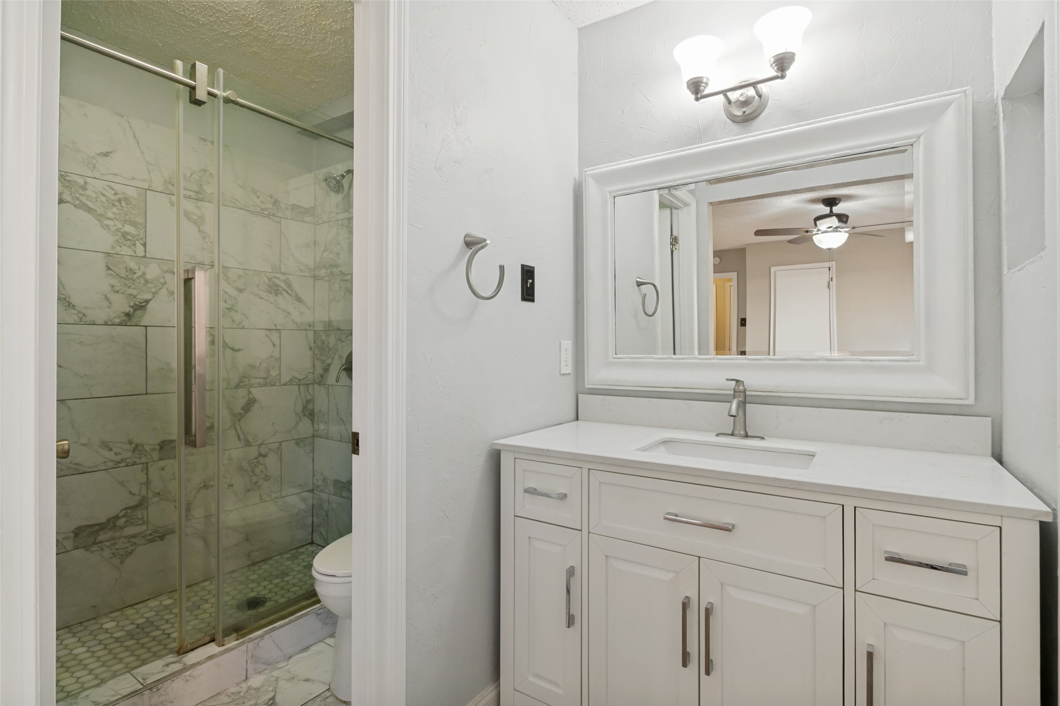 1818 Trowbridge Street Garland TX 75044