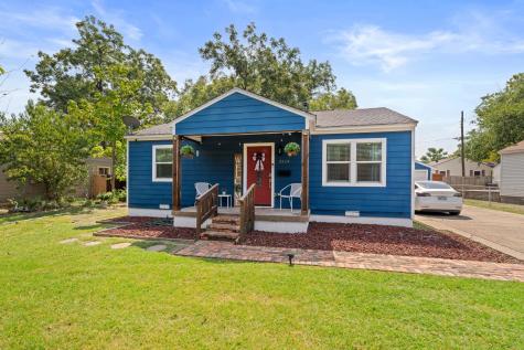 2114 Engle Avenue Dallas TX 75224