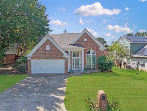 6860 Dogwood Court North Richland Hills TX 76182