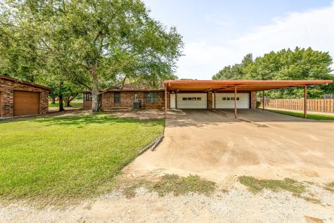1325 Corvadura Street Graham TX 76450