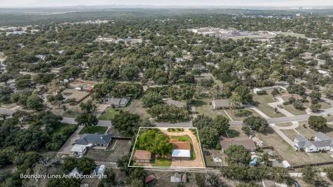 1325 Corvadura Street Graham TX 76450