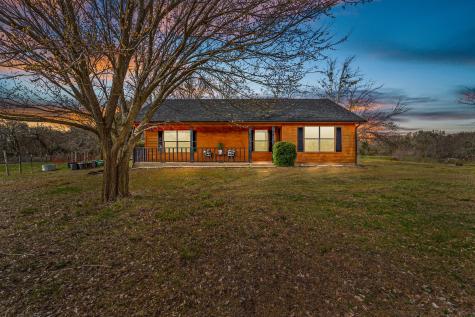 920 N Pecan Street Bells TX 75414