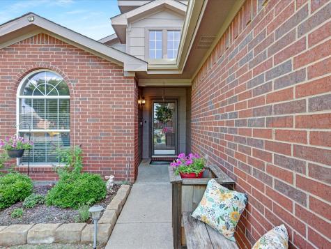 1610 Appaloosa Drive Krum TX 76249