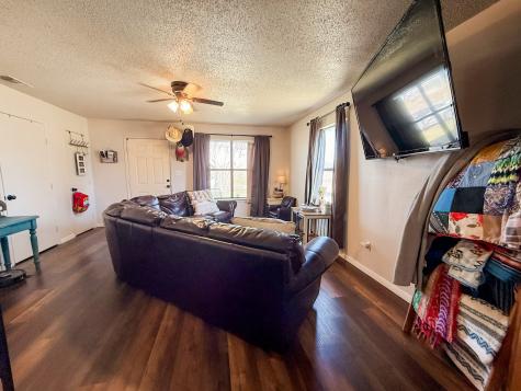 515 Longbotham Wortham TX 76693