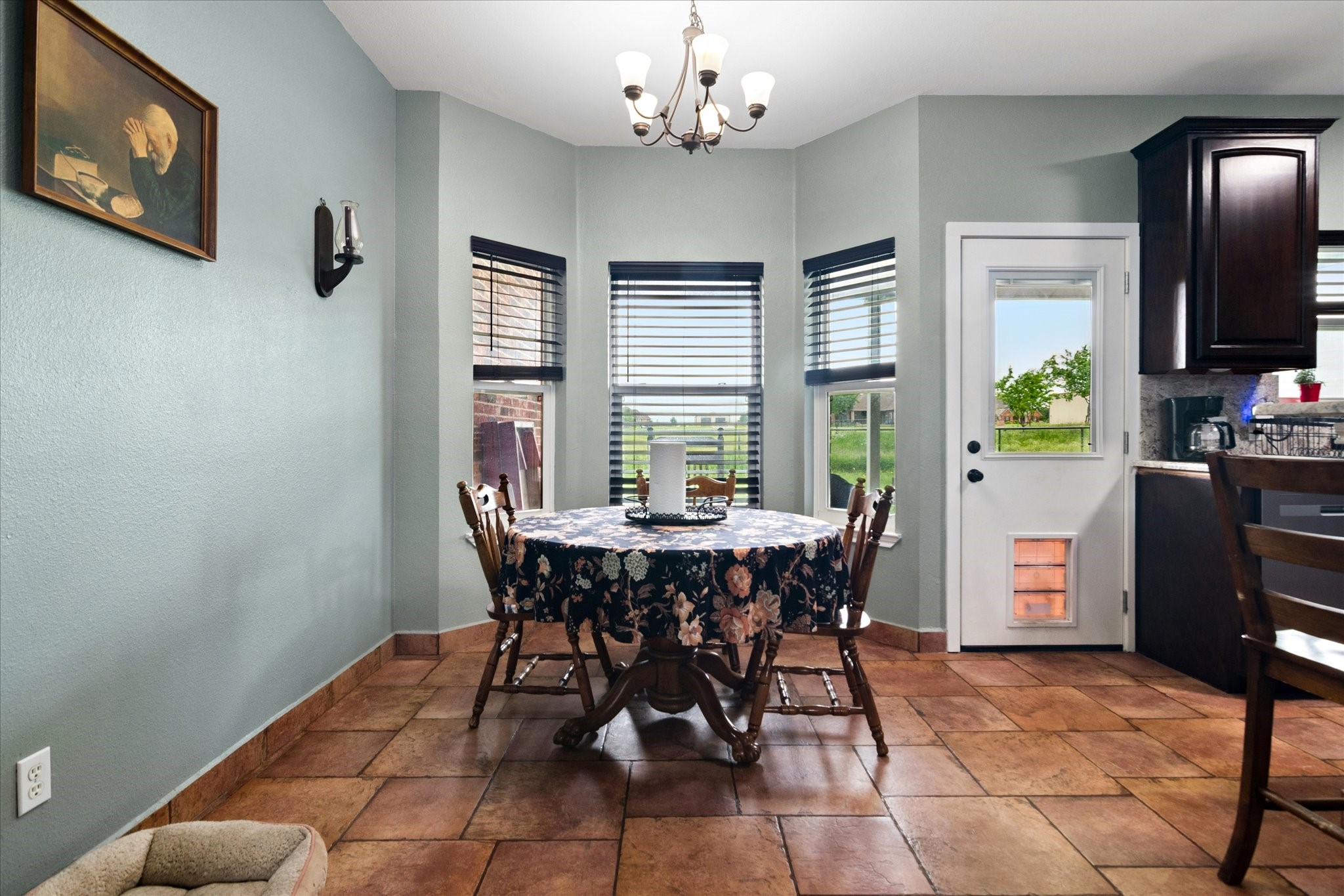 6005 Hawkeye Road Krum TX 76249