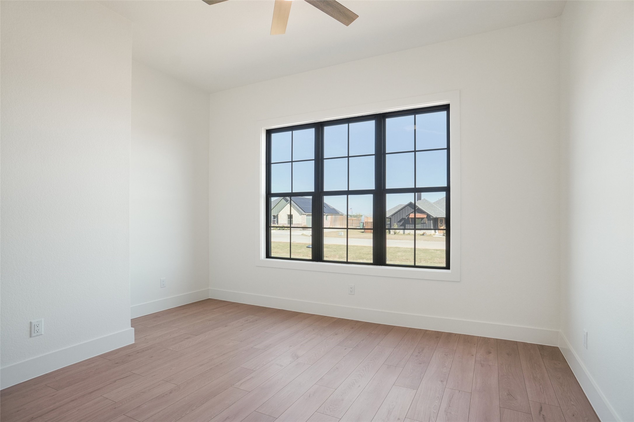 207 Stuart Street Paradise TX 76073