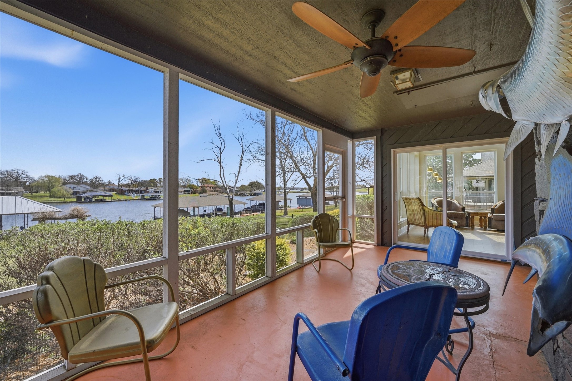 519 Kiowa Drive W Lake Kiowa TX 76240