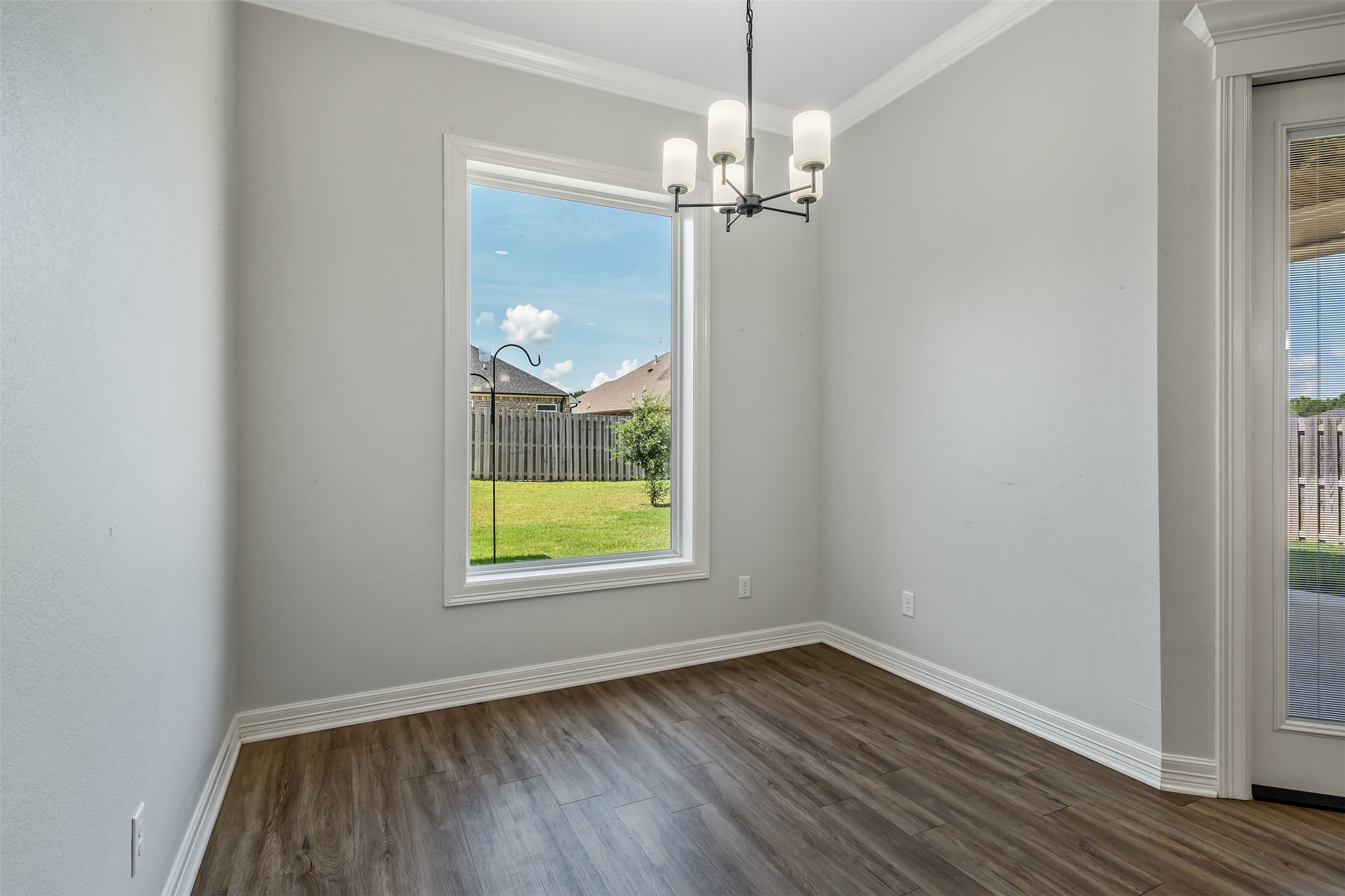 1806 Forestdale Whitehouse TX 75791