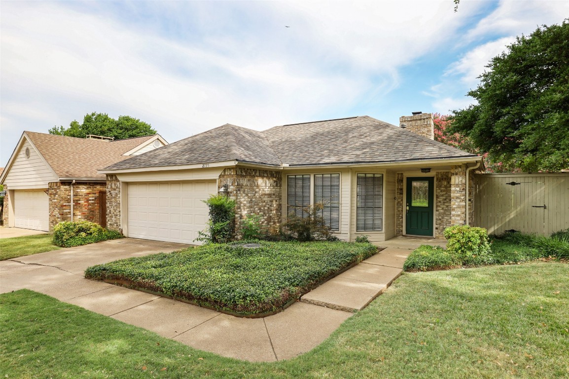 2725 Belmeade Drive Carrollton TX 75006