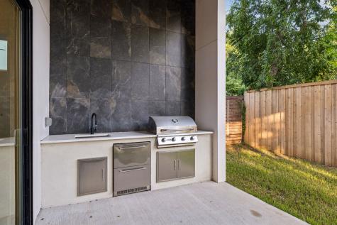 3940 N Crest Haven Road Dallas TX 75209