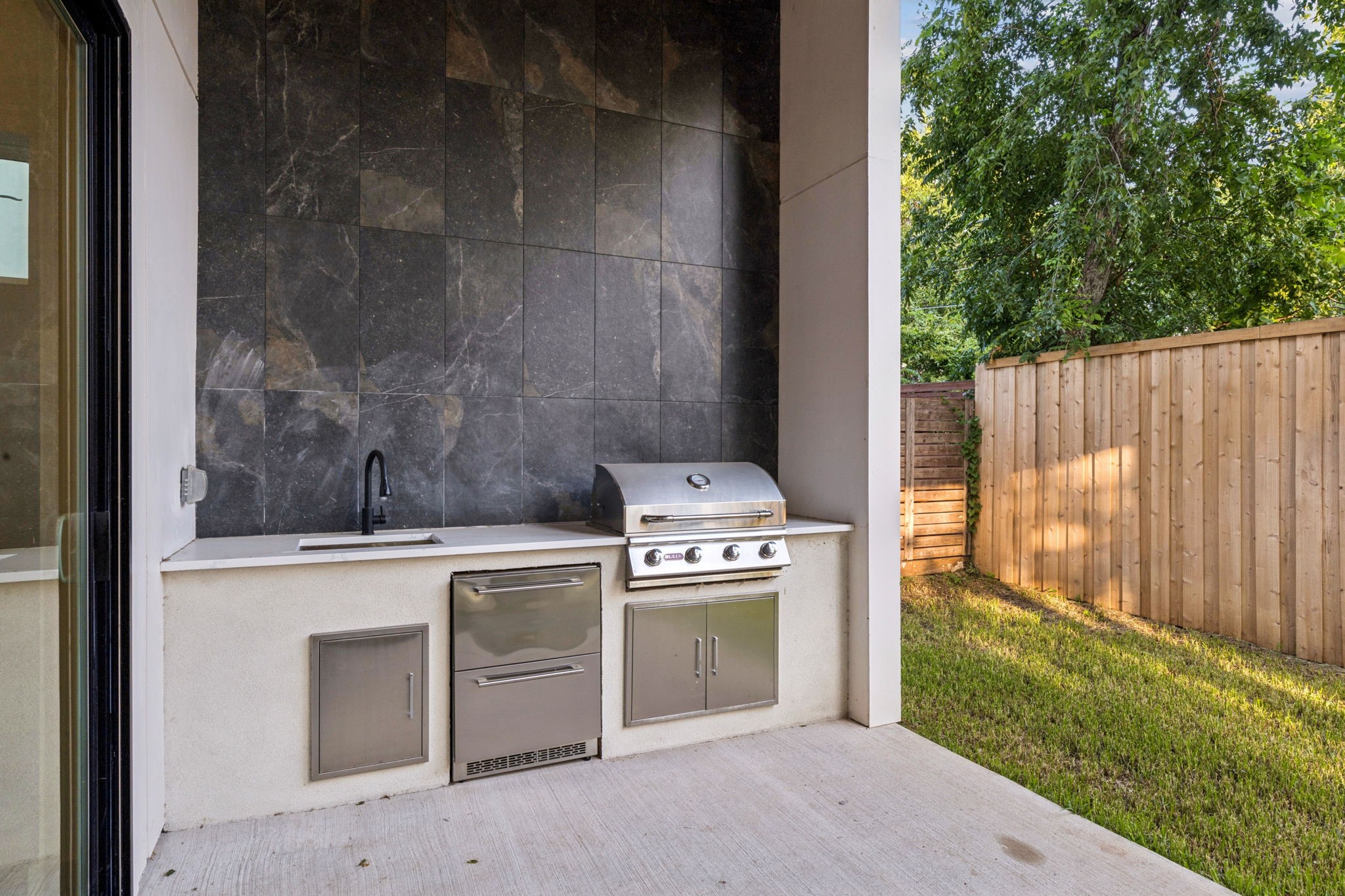 3940 N Crest Haven Road Dallas TX 75209