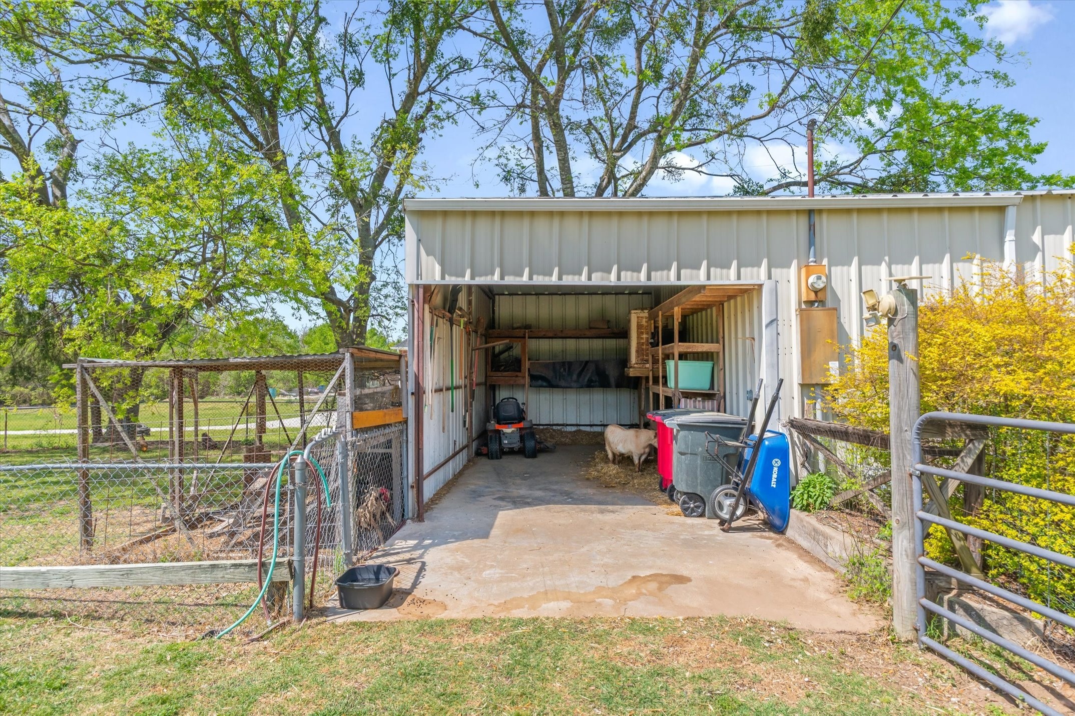 7142 S Fm 148 Kaufman TX 75142